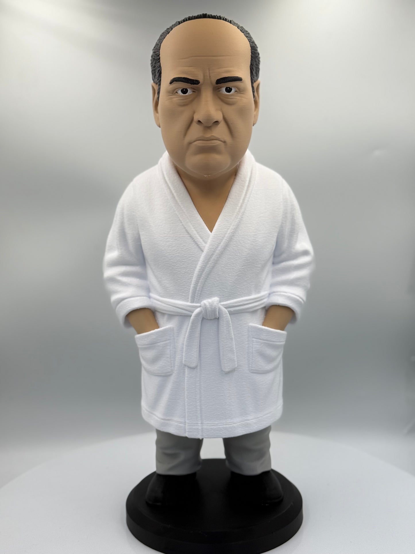Tony in His Bathrobe – Crime Family Collection! Iconic Mob Figurine | High-Quality Caricature Statue (Mini & Standard Editions)