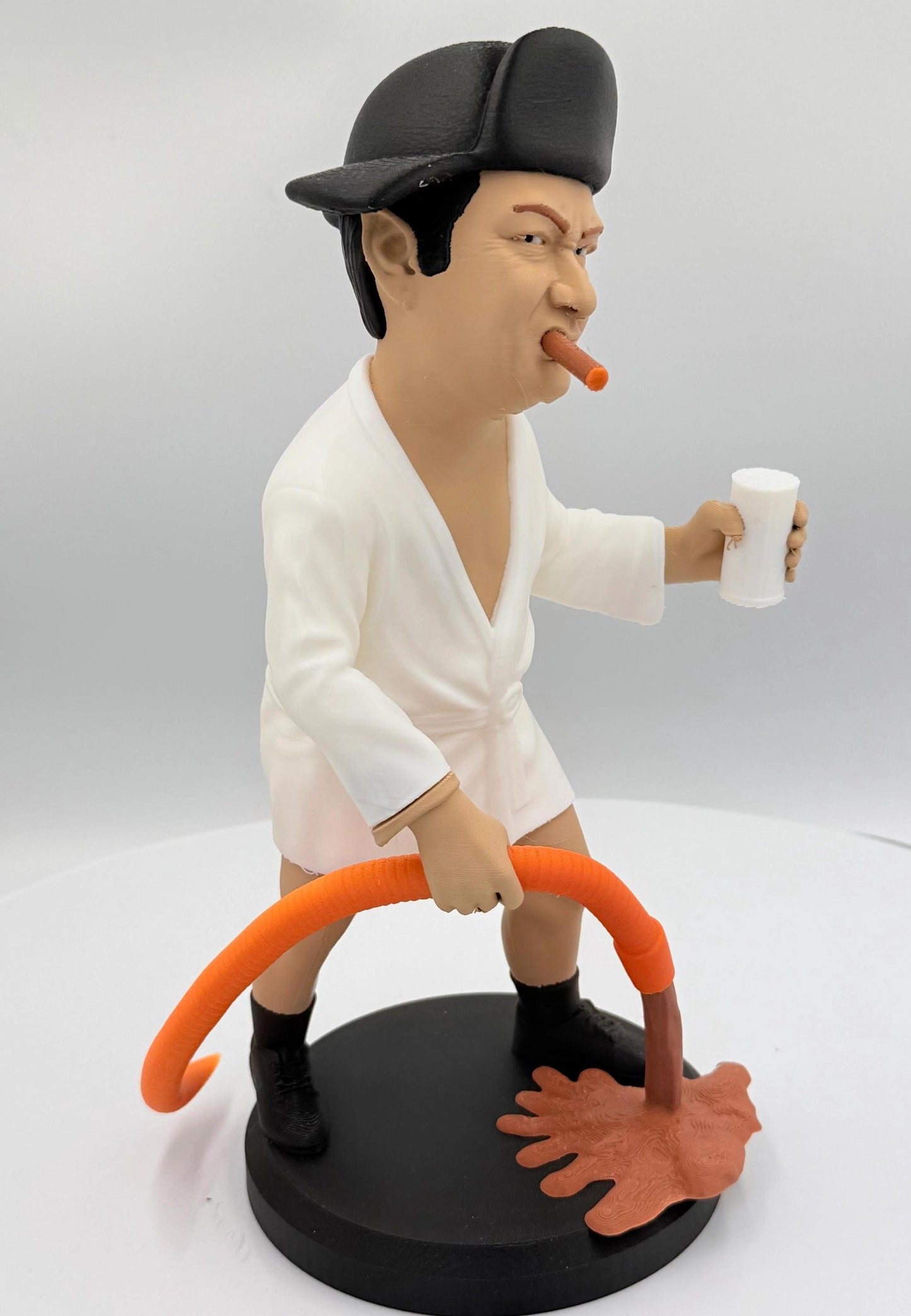 Cousin Eddy - Holiday RV Legend | (10.5” | 240mm Edition) Caricature Statue